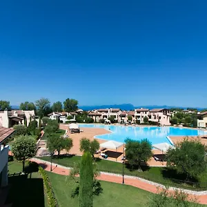 lugana-village-resort-sporting-club.hotelinveneto.com/